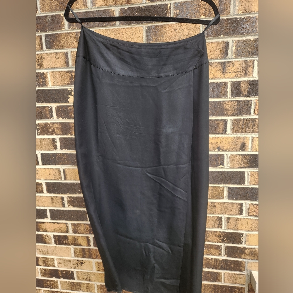 Size 10 banana republic, black silk, wrap maxi skirt, lined with silk